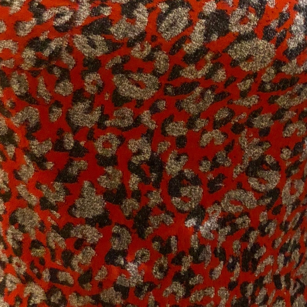 Funky blouse! - Picture 4 of 5